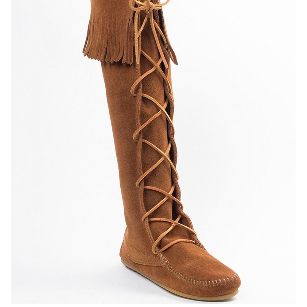 Minnetonka Lace Up Boots